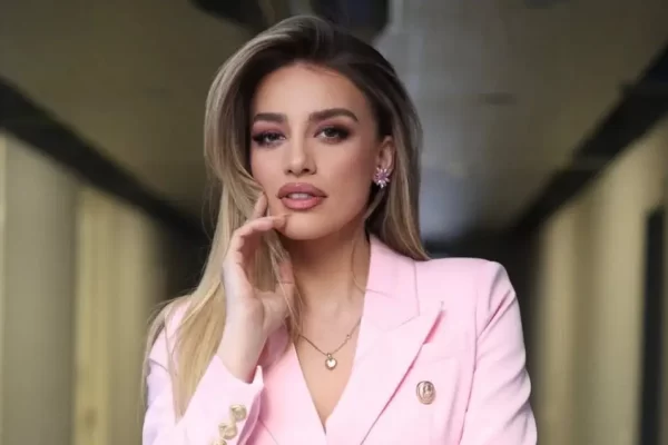 Kush eshte mashkulli që e beri te harroje Romeon! Heidi Baci zbulon detajet int*me