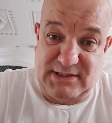 Opozita humbi zgjedhjet, Ilir Vrenozi mban “premtimin”: Mbush buken me ‘m*t’ dhe e ha (Video)