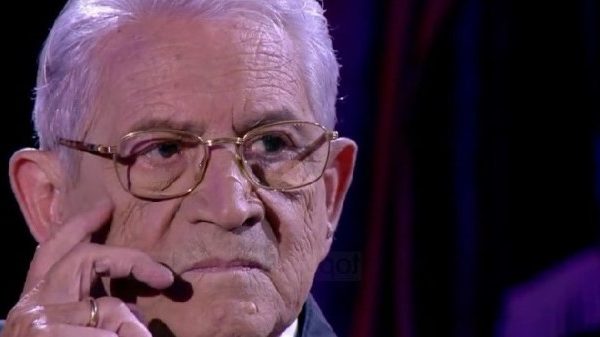 U nda sot nga jeta! Del rrëfimi i fundit i Pirro Milkanit: Sekretet mes Ismail Kadarese dhe Dritero Agollit, cfare ndodhi ne takimin e tyre te fundit