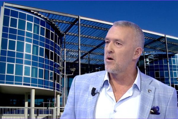 E fundit! Lirohet nga b*rgu Erzen Brecani, menjehere nis te shijoje jeten, ja sa ka ndryshuar (Foto)