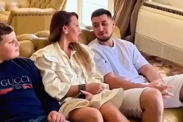Njihuni me djemtë e Gerta Gixharit, publikon pamje të rralla krah tyre