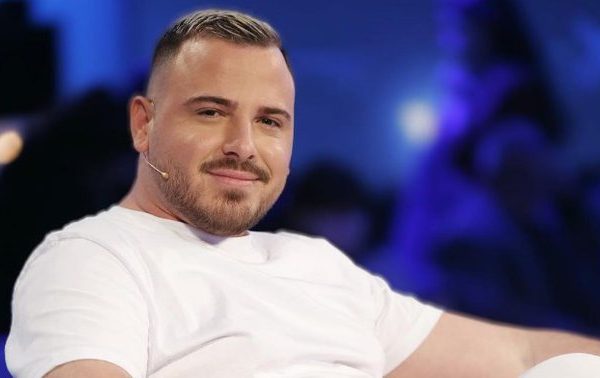Kujt ia merrte mendja! Ronaldo Sharko ‘kap femren’ e endrrave te cunave, ja cpo ndodh me ish banoren