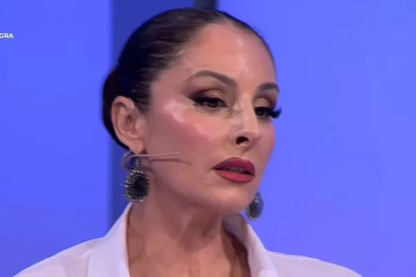 U nda nga Gert Vaso prej tradhtise! Enada Hoxha i jep mesazhin e forte gruas qe i mori burrin: Do doja shume