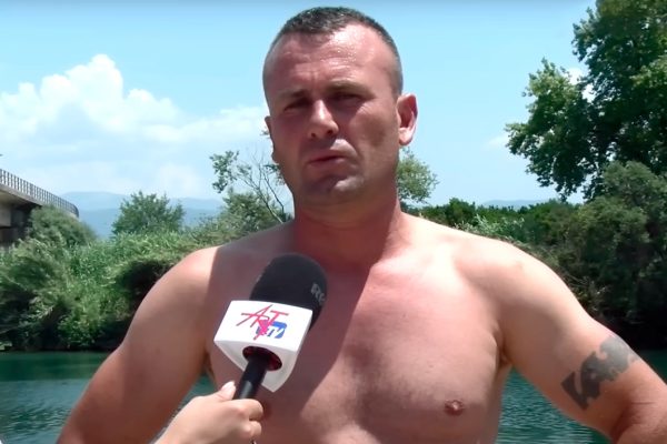 Shqiptari behet hero ne Greqi, rrefimi i jetes se tij perlot te gjithe
