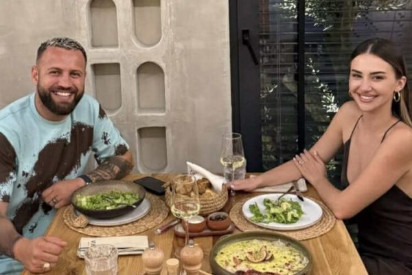 ‘Po bëjmë sikur jemi bashkë…’ Deklarata e Luiziti TRAZON rrjetin, cfarë po ndodh mes tij me Kiarës?