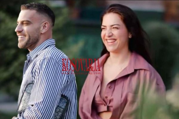Sara Hoxha dhe Erik Fullani “k*pen mat” dalin pamjet int*me ne Jug te Shqiperise
