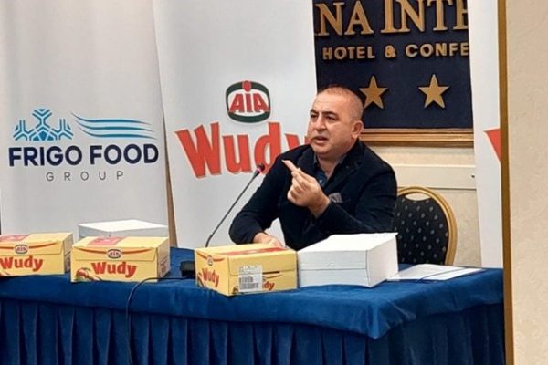 E bujshme/ Shpallet në kërkim biznesmeni Sokol Meqemeja, bossi i salçiçeve “Wudy”, cfare u ka bërë shqiptarëve?
