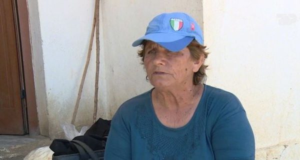“Më g*diti me shkop”, nusja ia nxjerr te gjitha vjehrrës, p*rplasje para kamerave: Të zëntë rrufeja! Ja arsyeja