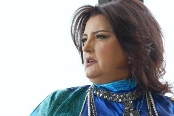 “Pse gjërat e mia personale që s’do t’i zbuloj kurrë”, Parashqevi Simaku reagon ashpër ndaj komentuesve