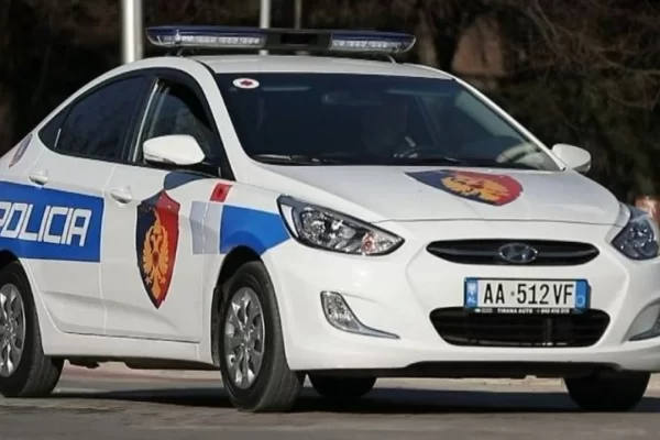 Përdh*nimi nga i ati, i vajzës 12 vjeçe në Patos, flet nëna: