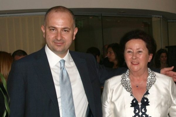 E fundit! Hallet nuk i ndalen Rezart Taçit, cfare iu zbulua ‘miliarderit’ te Naftes, dhe ku po e ‘shijon’ jeten