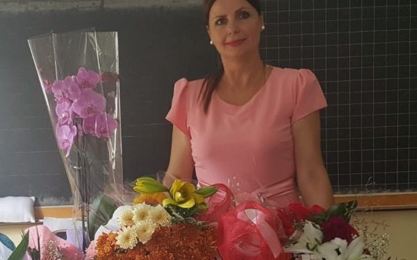 Lajm i zi/ Papritur ndahet nga jeta mësuesja fantastike në moshë të re në qytetin…