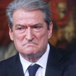Th*ke pas shpine? Nis percjarja e madhe, deputeti i PD kerkon largimin e Sali Berishes