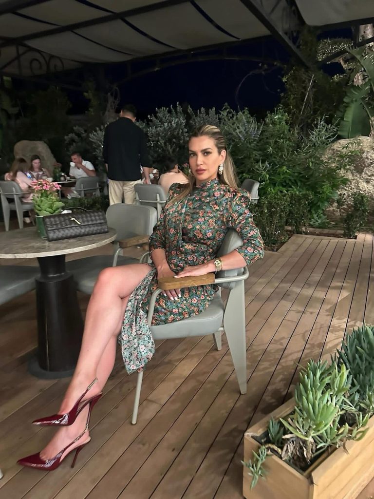 Si u martua në heshtje Leonora Jakupi, ja kush është burri i këngëtares!