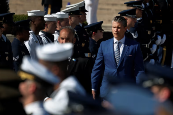 Do tr*nditet bota! Sekretari amerikan i Mbrojtjes thërret me urgjencë në takim udhëheqësit ushtarakë amerikanë nga e gjithë bota