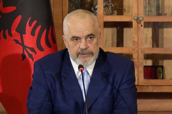 Paralajmërimi i fortë i Ramës per shqiptarët: “Blini prona tani sepse do ndodhe ajo që…”