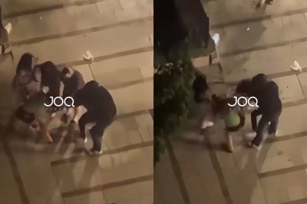 Me VIDEO/ 3 kundër 1! Vajzat në Durrës zihen për një djalë