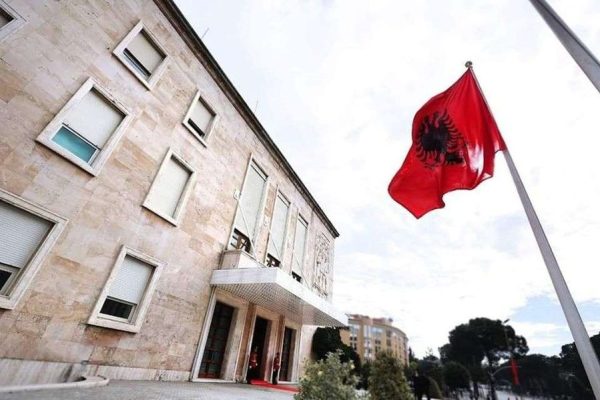 Nisin ndryshimet e forta ne Qeveri! Edi Rama merr vendimin e bujshem, ja kush largohet nga detyra