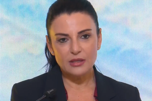 Gati per doreheqje? Balluku shkon me urgjence te takoje Edi Ramën! Cim Peka tr*ndit: Si iu duk hoteli ku fjeti Bela me Ramën (Foto)