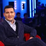 E PAPRITUR: Ish banorja e BBVA i zë kolltukun e opinionistit në BBVA5 Arbër Hajdarit?