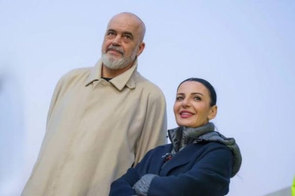 Belinda Balluku drejt B*rgut? Zbulohet veprimi i fr*kshem i Edi Ramës ndaj SPAK per ta shpetuar!